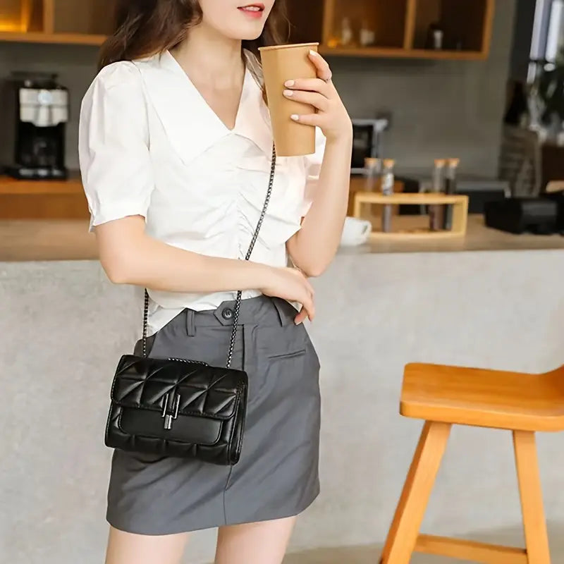 Womens Sleek Shoulder Bag - Avelora